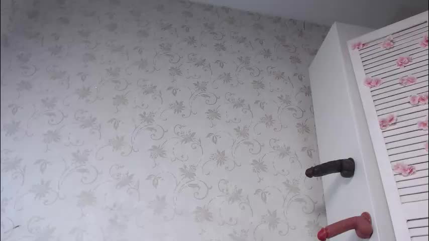 sofia_here Adult Chat January 13, 2026