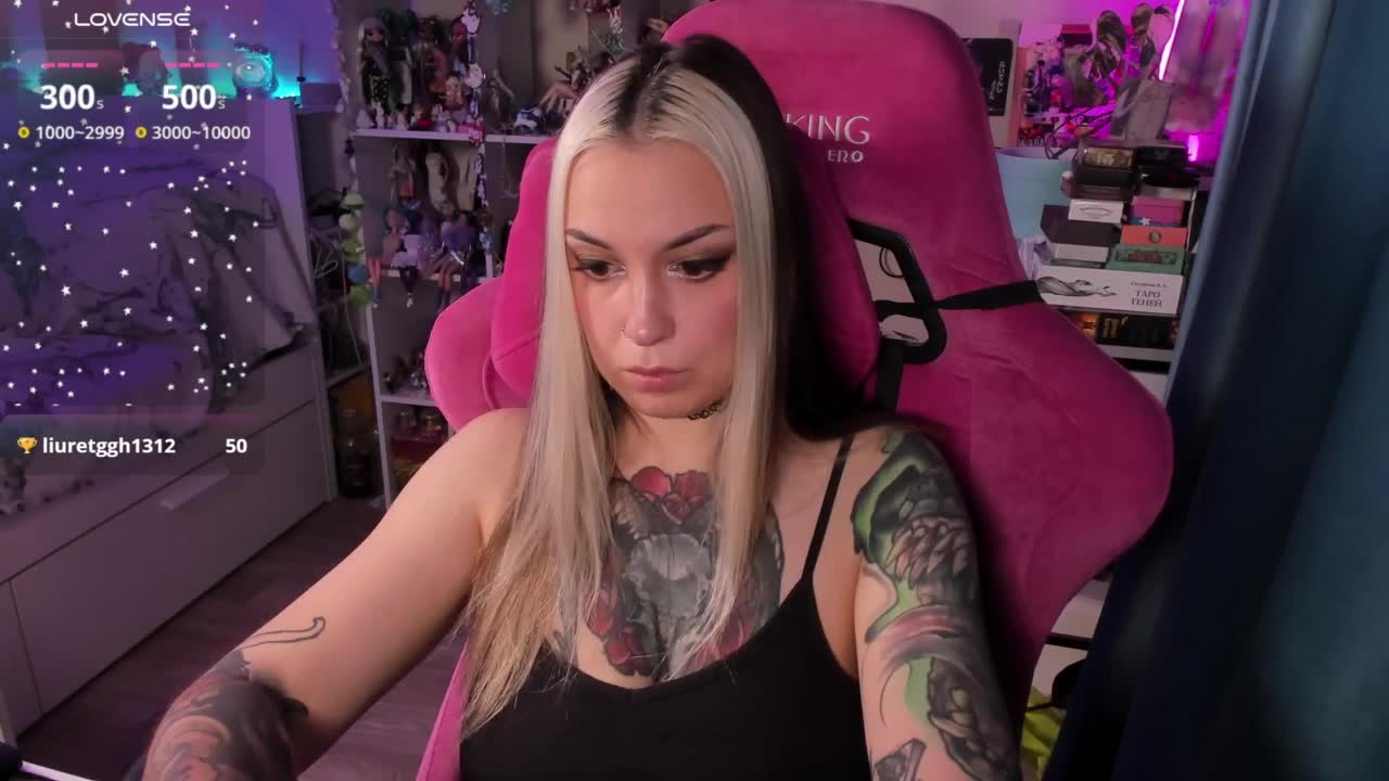 ChloeKohaku Adult Chat January 13, 2026