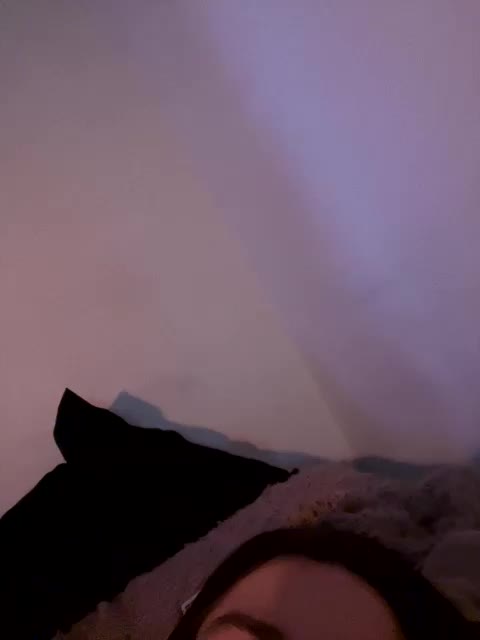 WetLips19 Adult Chat January 13, 2026