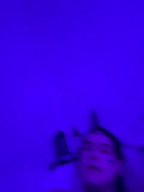 WetLips19 Adult Chat January 13, 2026