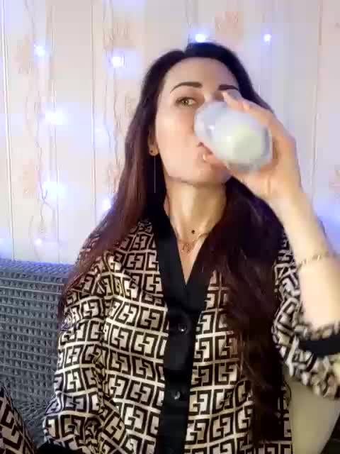 -Feral-Berry- Adult Chat January 13, 2026