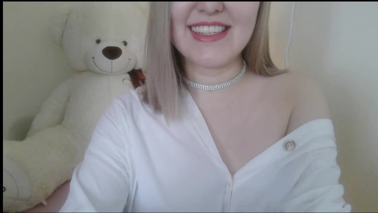 -Sweet-smile- Adult Chat January 13, 2026