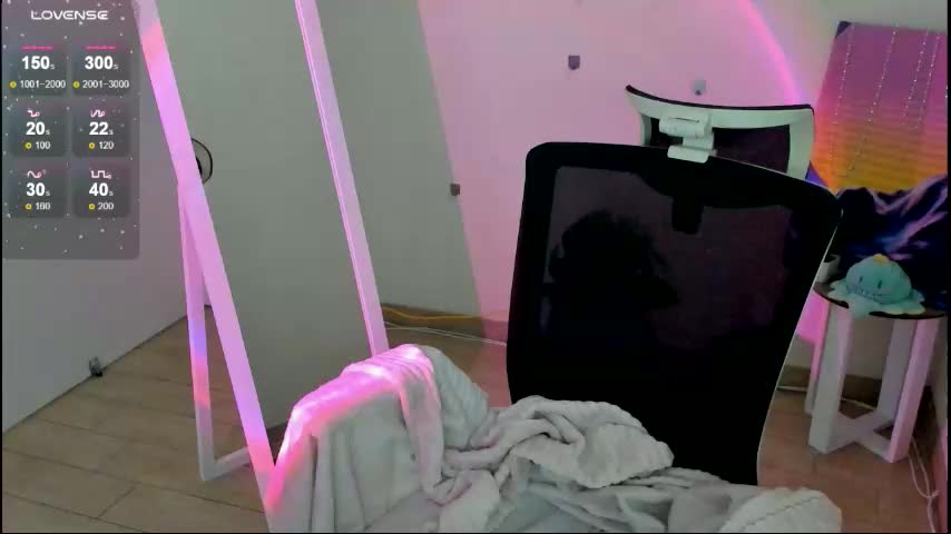 red_bestie_ Adult Chat January 14, 2026