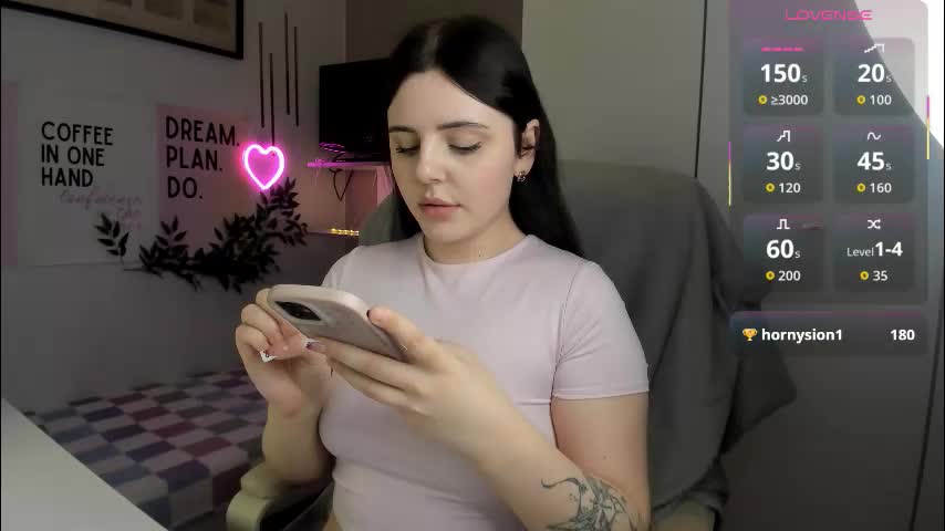 liawoow Adult Chat January 14, 2026