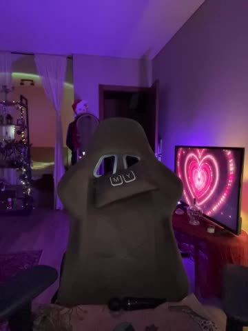 Mariiiiiii Adult Chat January 14, 2026