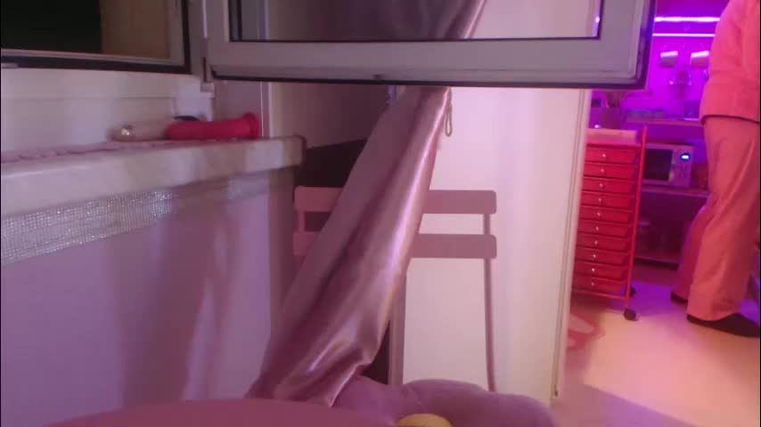 melli23 Adult Chat January 14, 2026