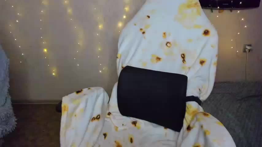 MilkaFoxy Adult Chat January 14, 2026