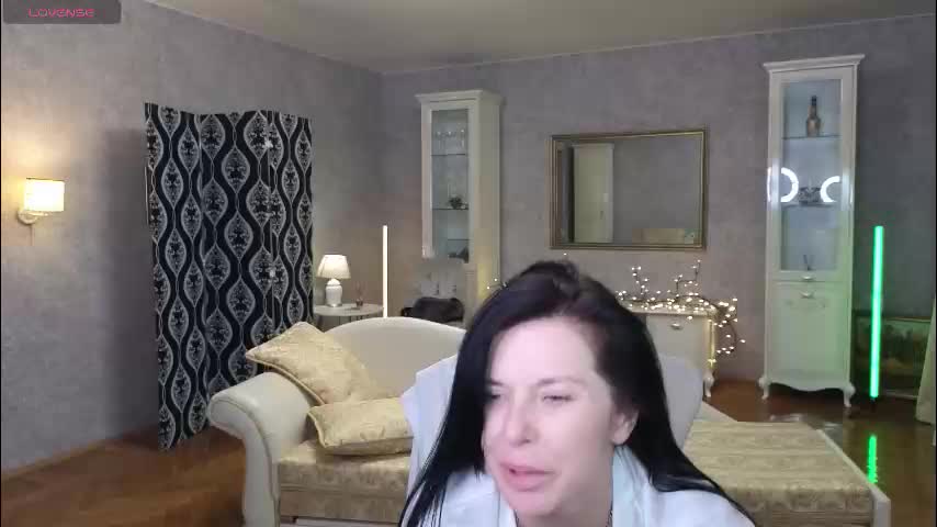 lina_flore Adult Chat January 14, 2026