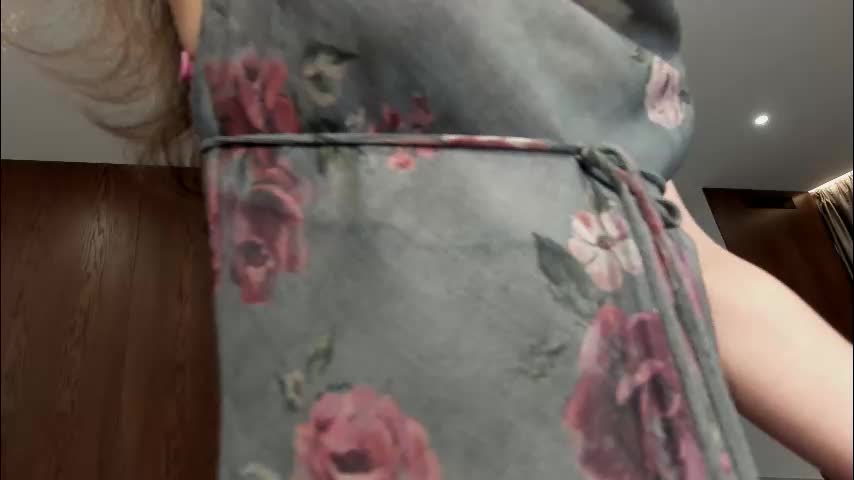 ehotlovea Adult Chat January 15, 2026