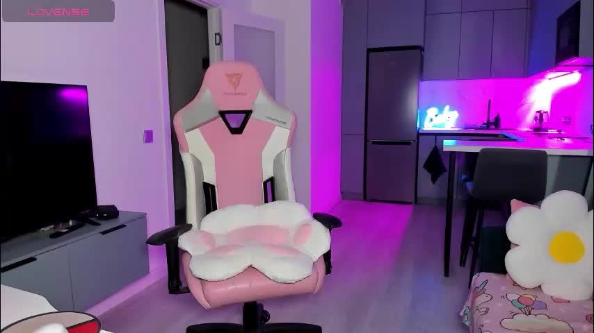 wowlovie666 Adult Chat January 15, 2026