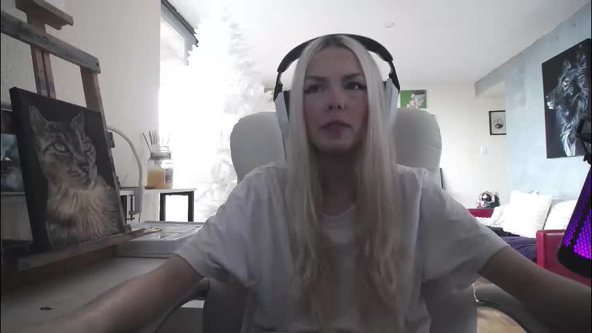 tinykylie Adult Chat January 15, 2026