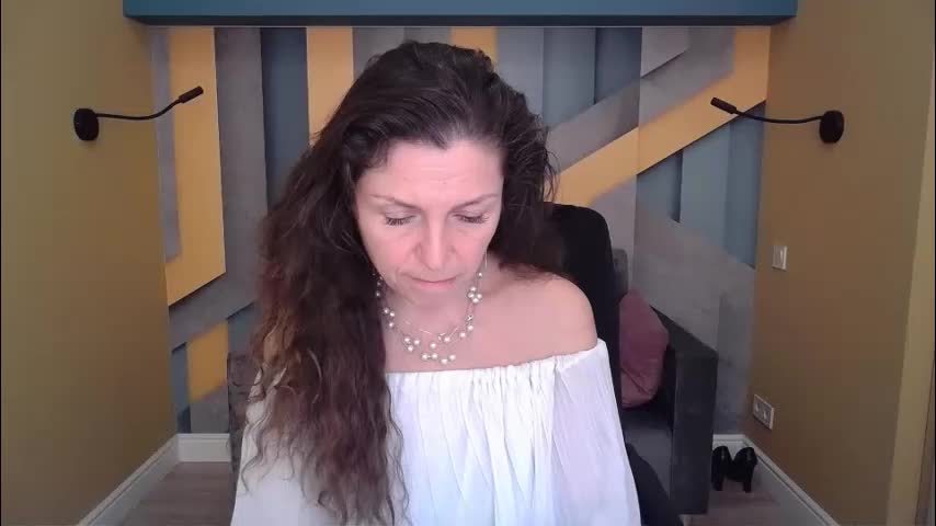 ellalongs Adult Chat January 15, 2026