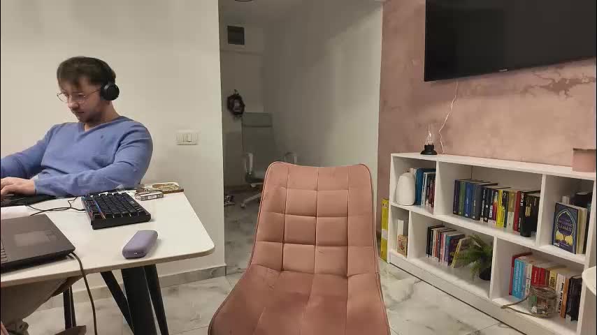 rrr1995 Adult Chat January 15, 2026