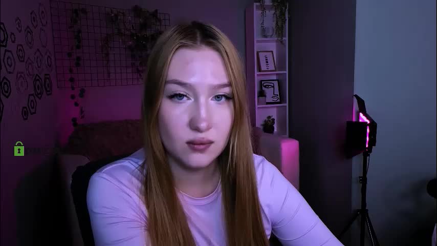 playful_sophie Adult Chat January 15, 2026