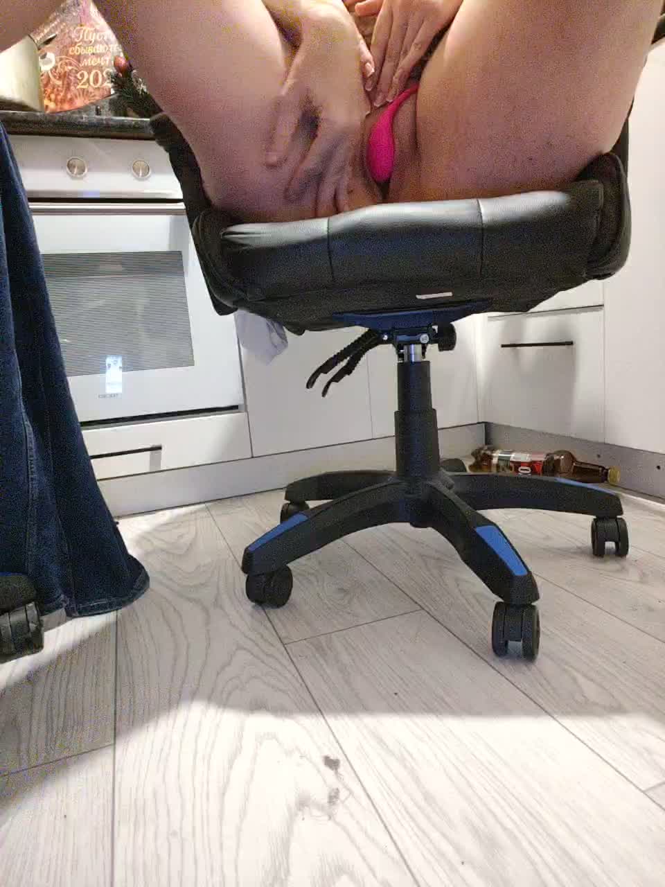 Innokentiy449 Adult Chat January 15, 2026