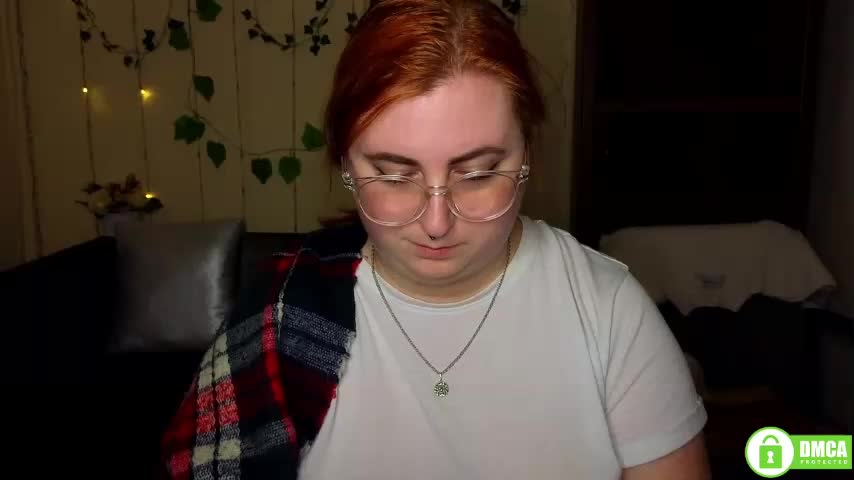 Aliciaredluv Adult Chat January 15, 2026