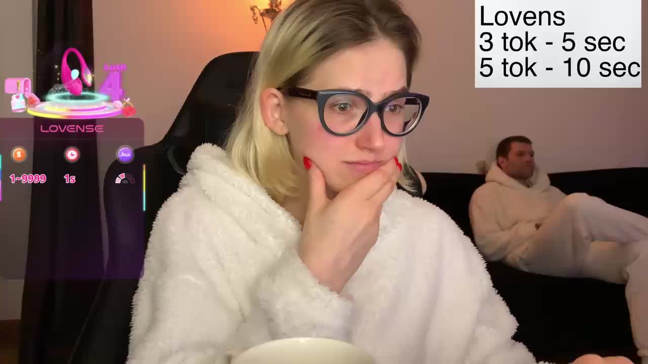 Sexy-Sweets Adult Chat January 15, 2026