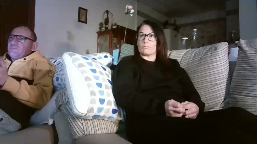 lolahueso Adult Chat January 15, 2026