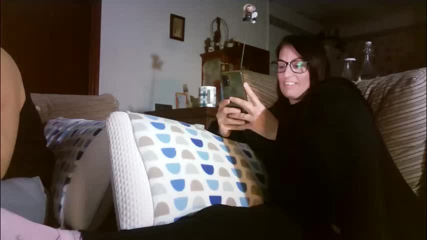 lolahueso Adult Chat January 15, 2026