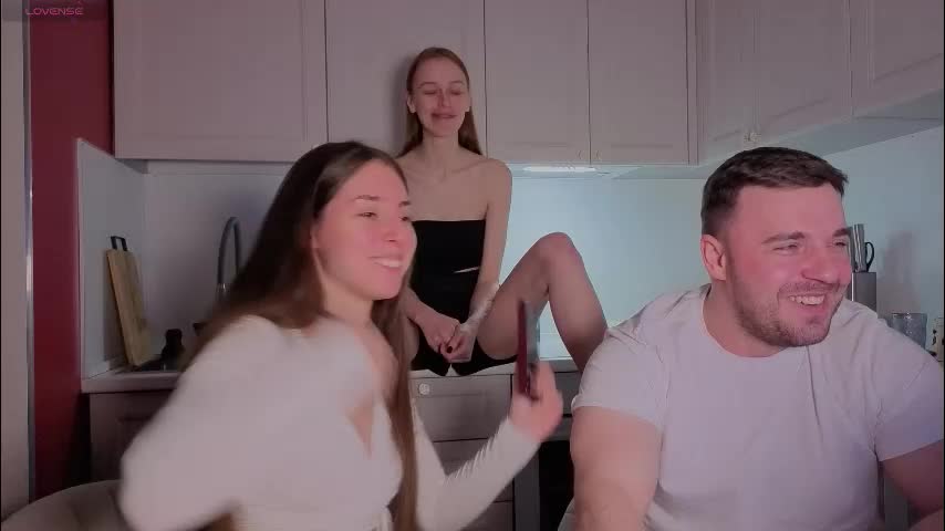 ihavepaws33 Adult Chat January 15, 2026