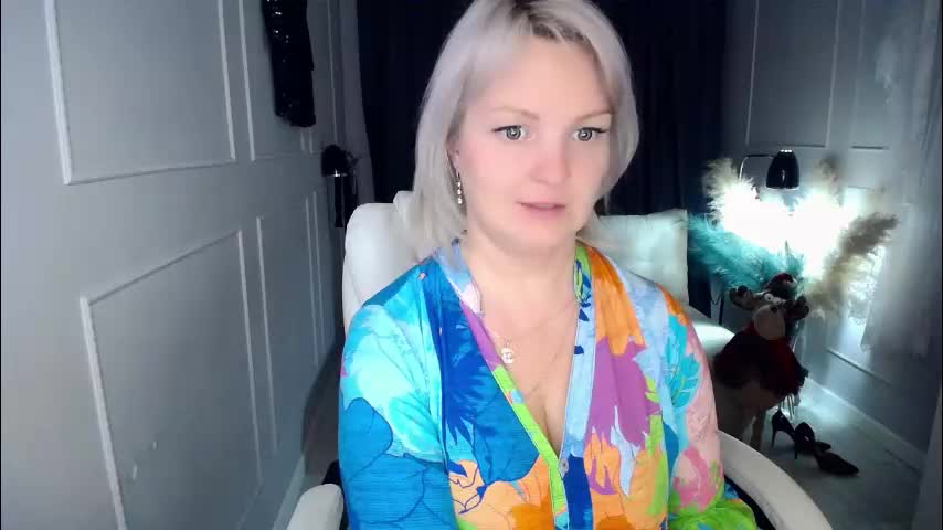 emmmam Adult Chat January 16, 2026