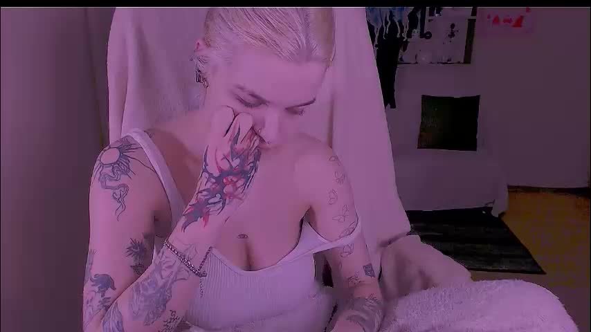 hot_blonda_ Adult Chat January 16, 2026