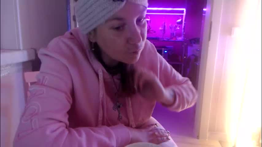 melli23 Adult Chat January 16, 2026