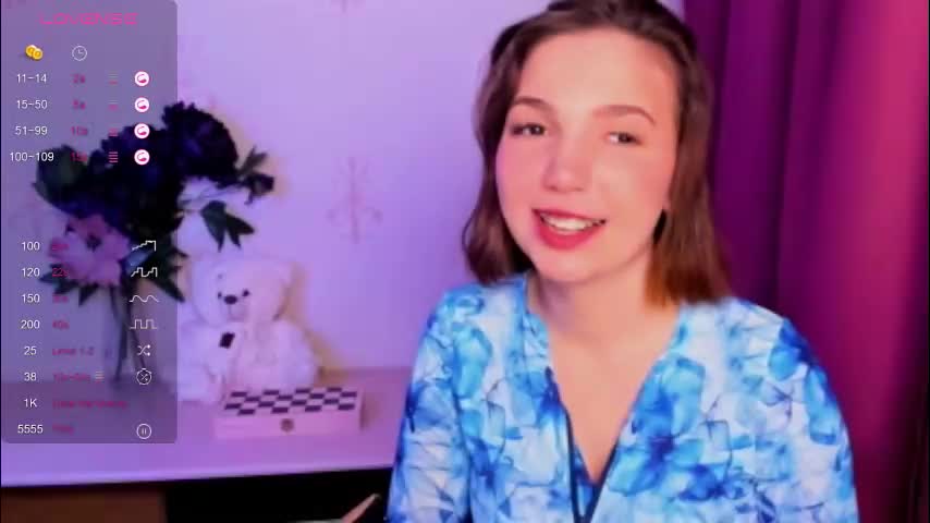 kindhazelhere_ Adult Chat January 16, 2026