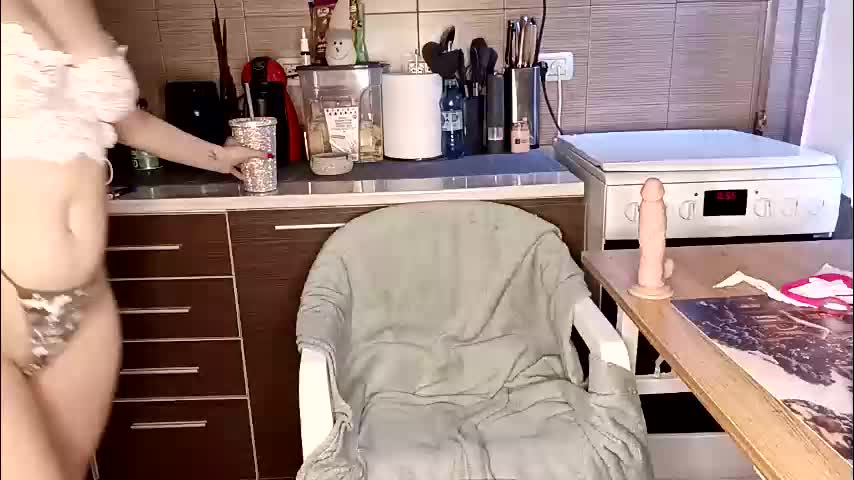 ruxandradanny Adult Chat January 16, 2026