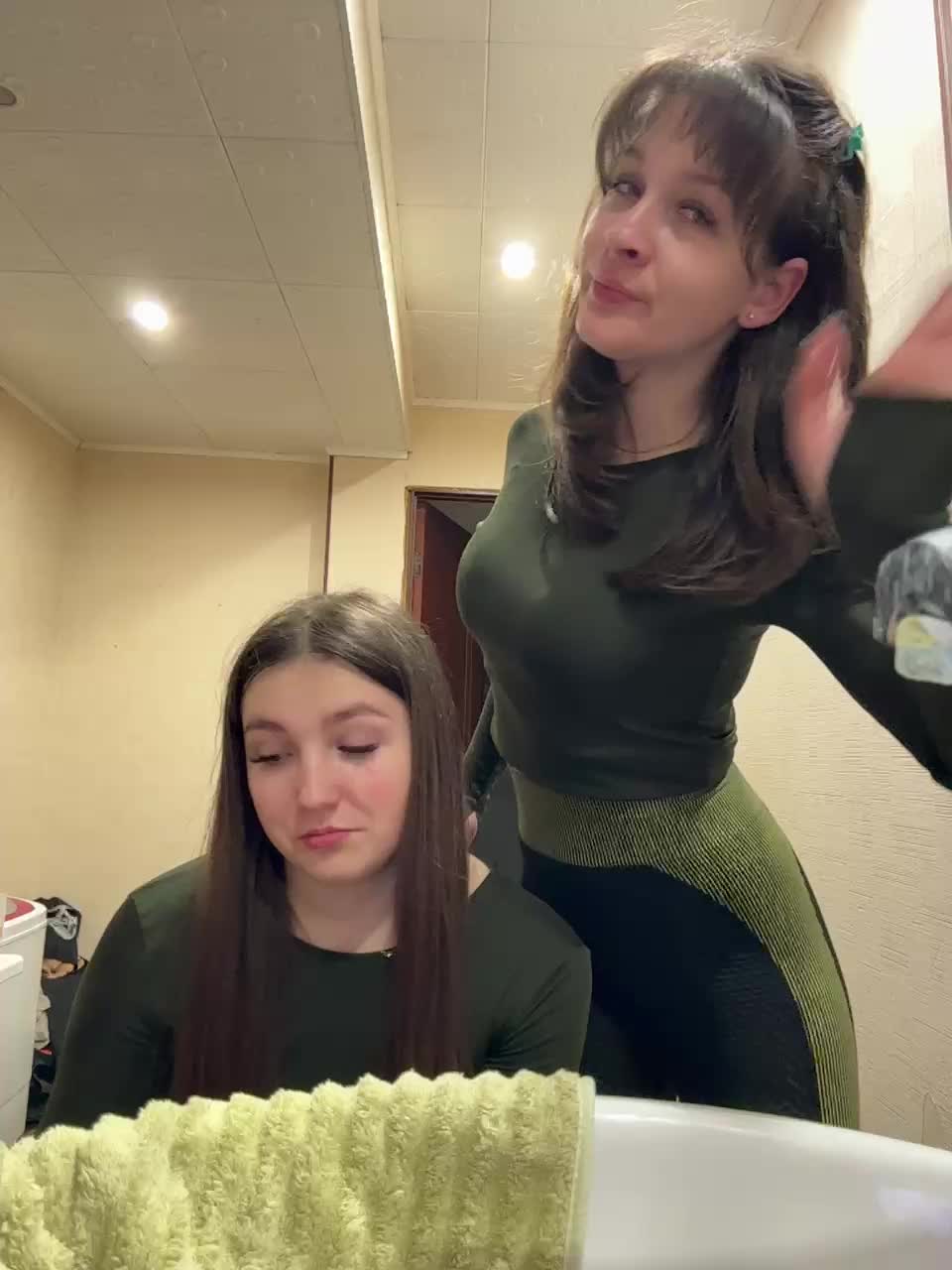 AHAHAC_HAXPEH_B_yHuTa3 Adult Chat January 16, 2026