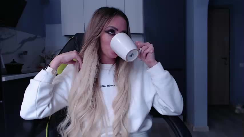 blondalina Adult Chat January 16, 2026