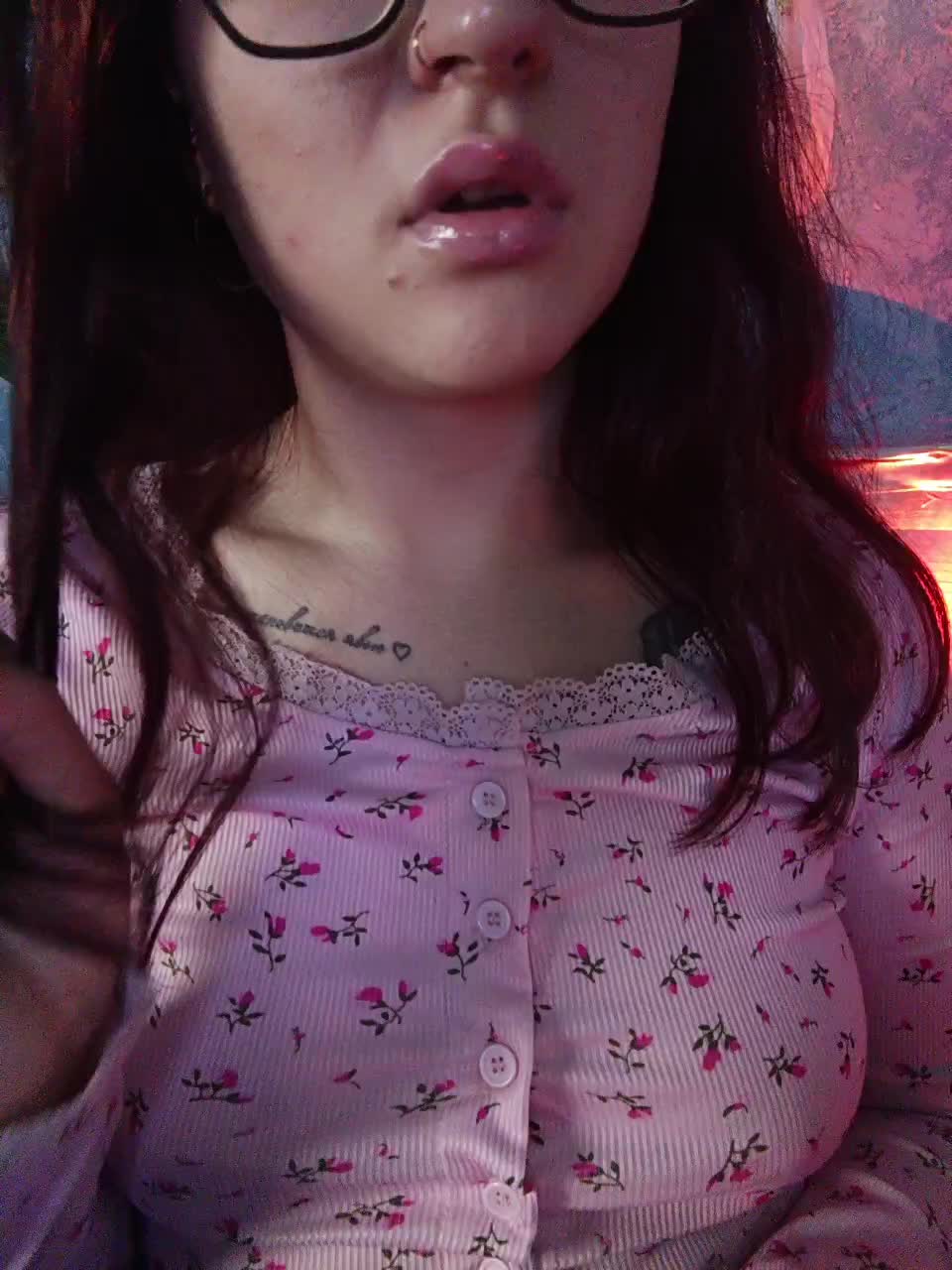 Mari_Gold Adult Chat January 16, 2026