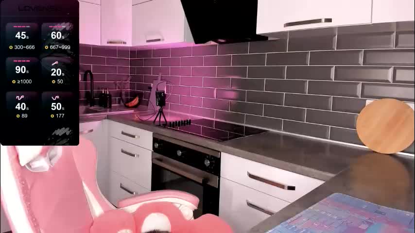 emmavictori Adult Chat January 16, 2026