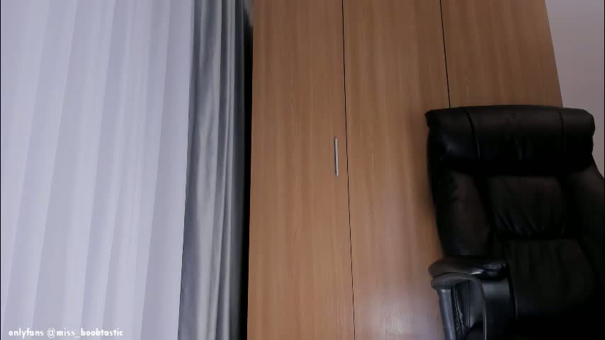 miss_boobtastic Adult Chat January 16, 2026