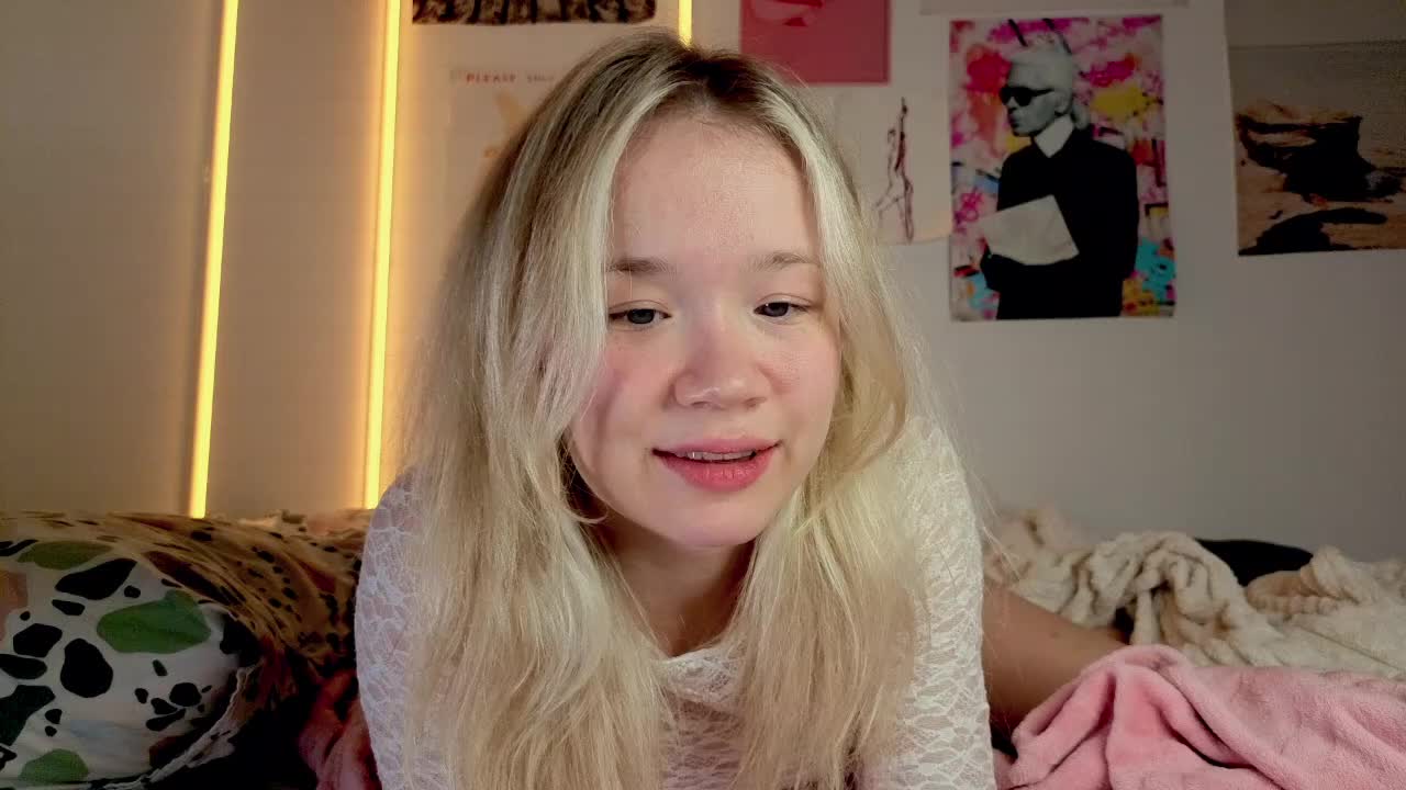 alicecutey Adult Chat January 17, 2026