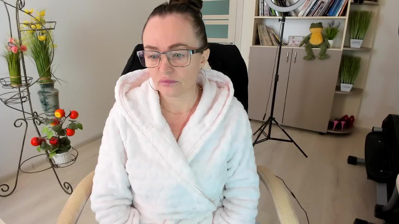 -Michelle- Adult Chat January 17, 2026