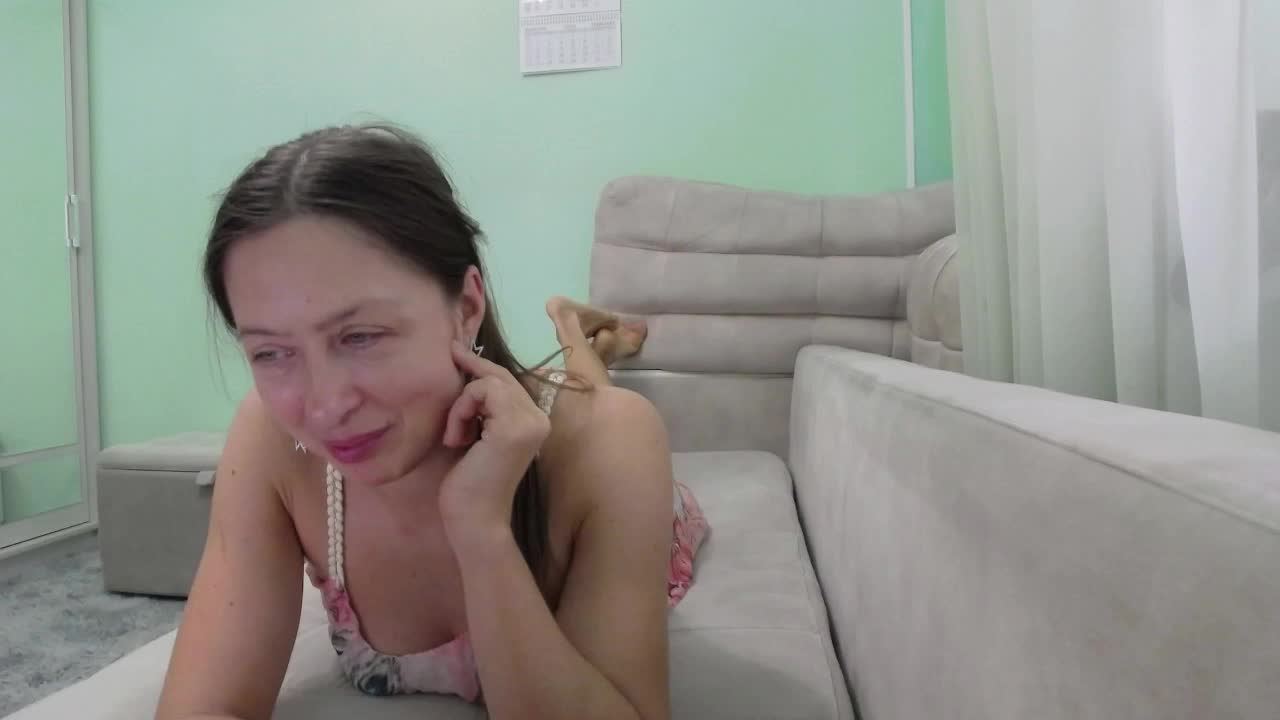 juicy_girl Adult Chat January 17, 2026