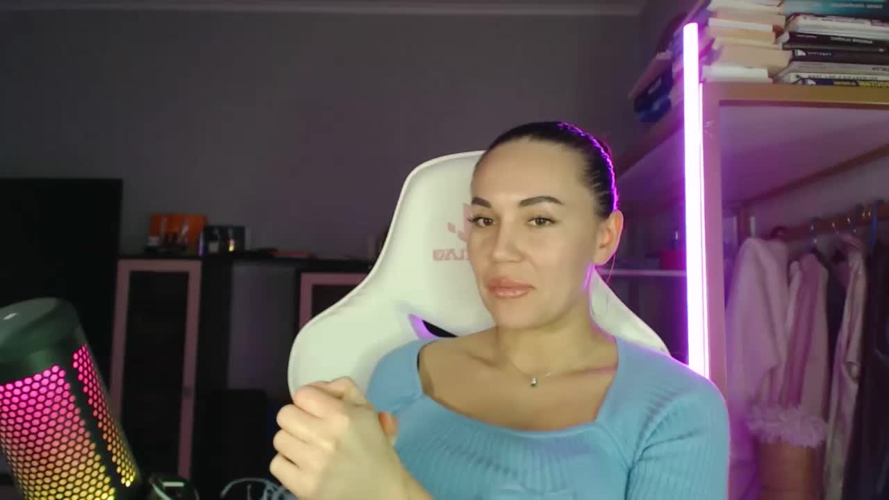 QWEENII Adult Chat January 18, 2026