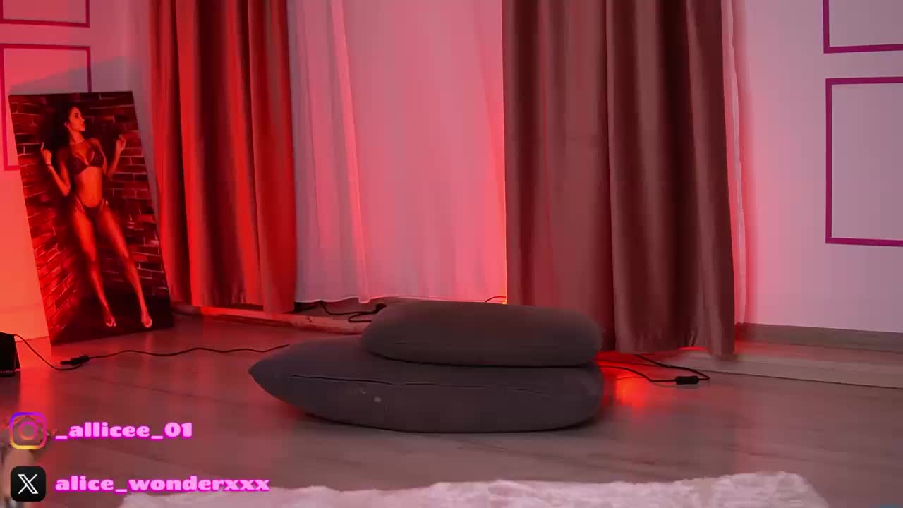 VanesaSimon Adult Chat January 17, 2026