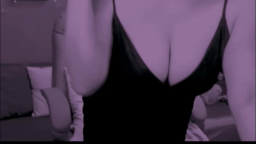 chantallovely Adult Chat January 18, 2026