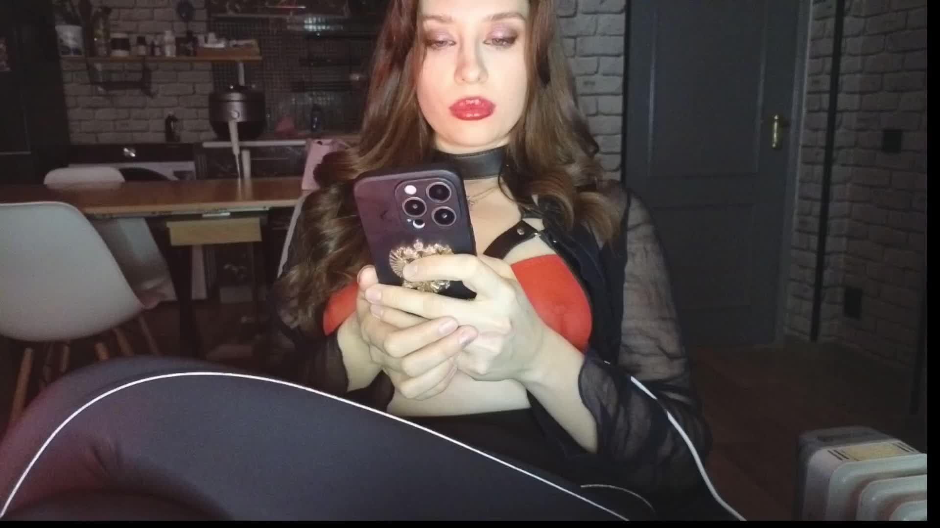 Melissa222Femdom Adult Chat January 18, 2026