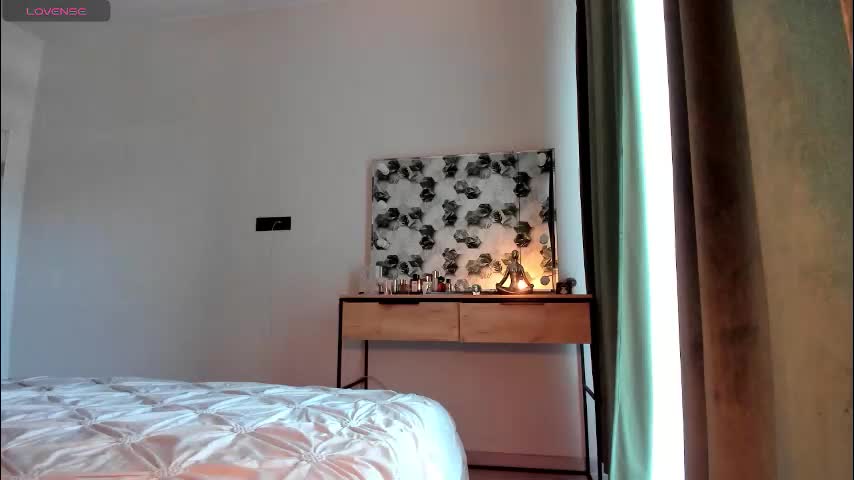 selena_rase Adult Chat January 18, 2026