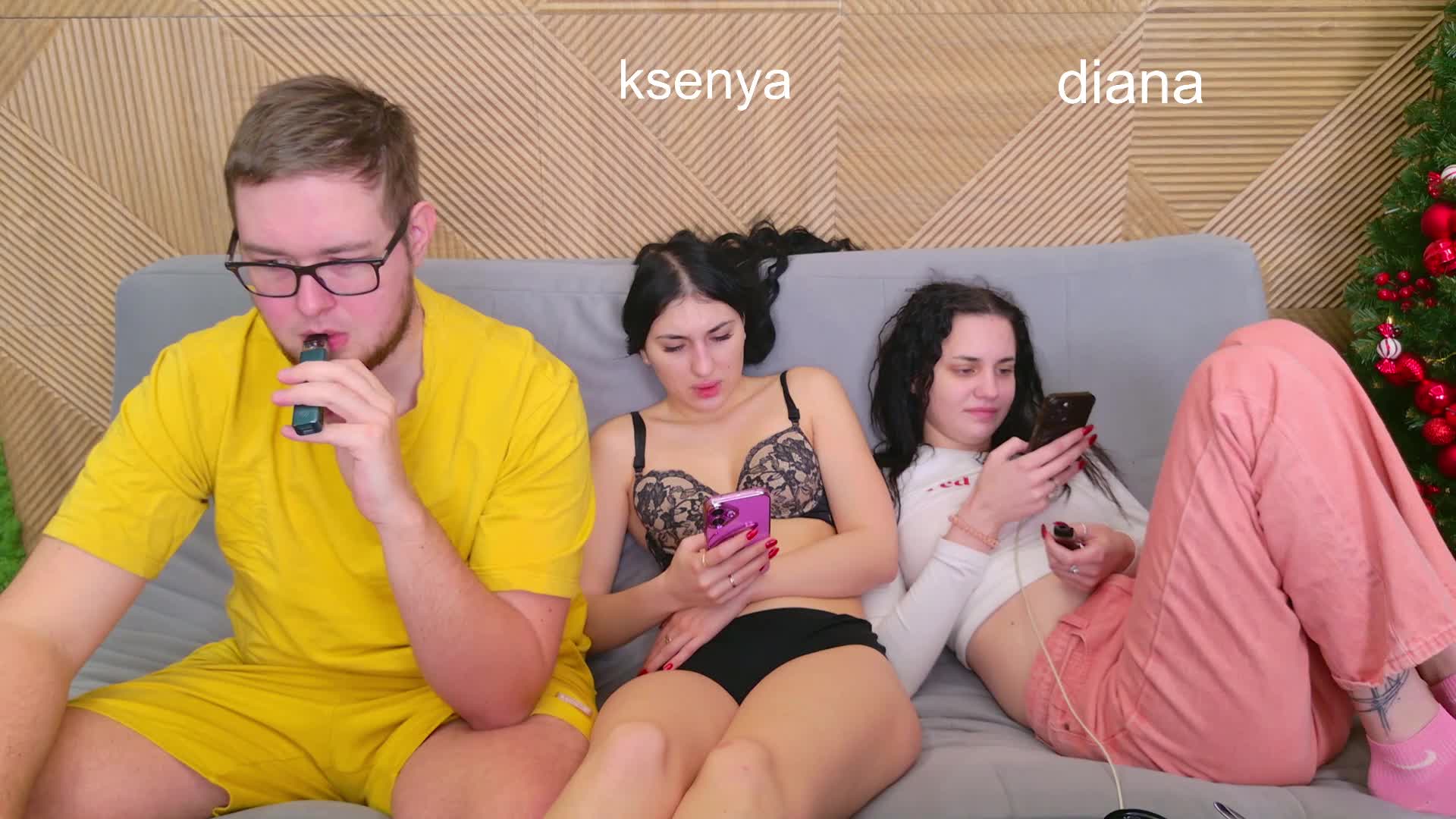 WebcamSlut Adult Chat January 18, 2026