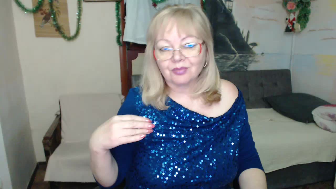EvelynLoveShy Adult Chat January 18, 2026