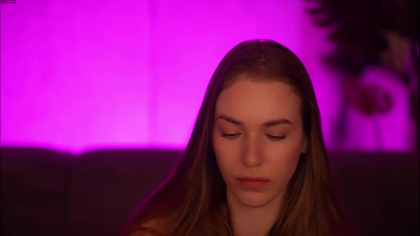 kira0541 Adult Chat January 18, 2026