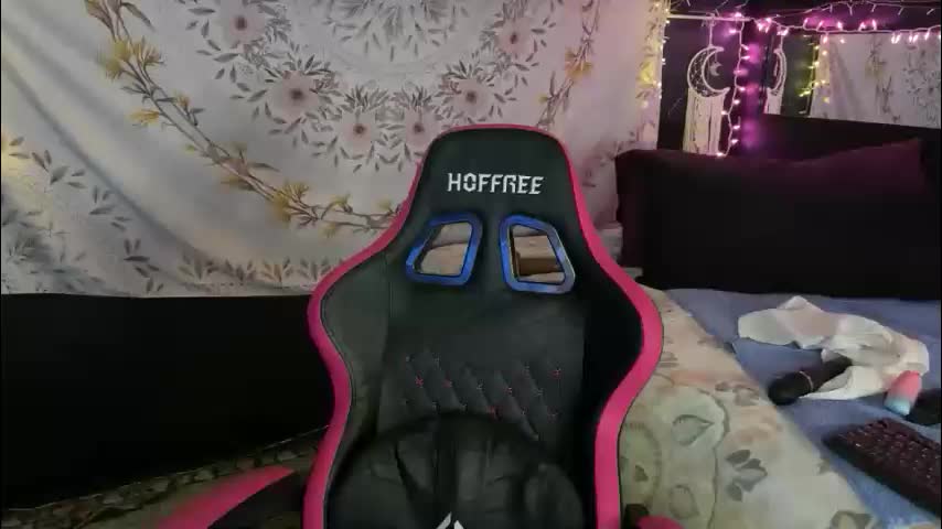 bossmomma Adult Chat January 18, 2026