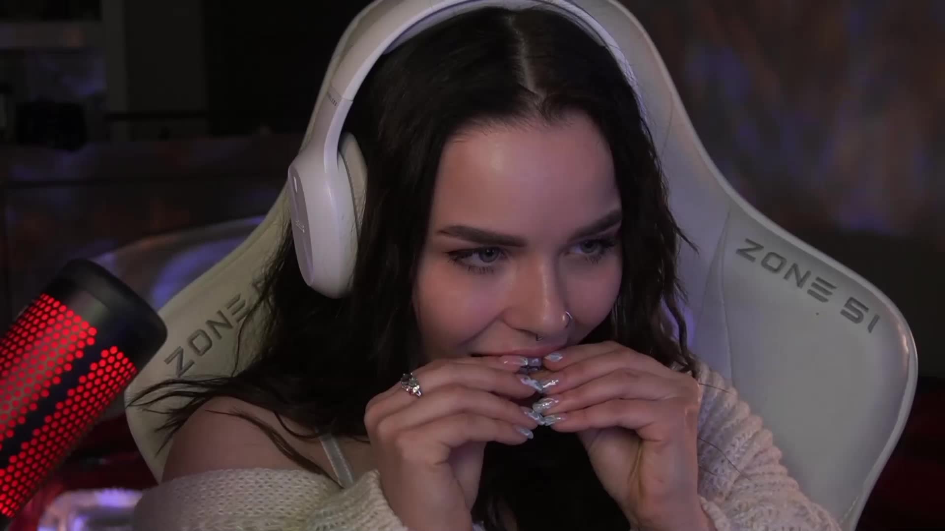 MiniNika Adult Chat January 18, 2026