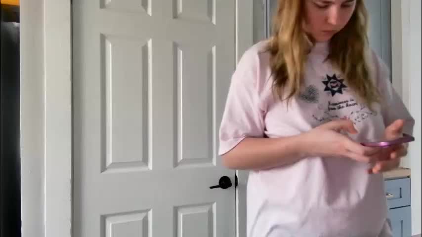 lilianlovess Adult Chat January 18, 2026