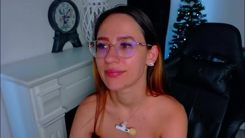 nicoleirisxxx Adult Chat January 18, 2026