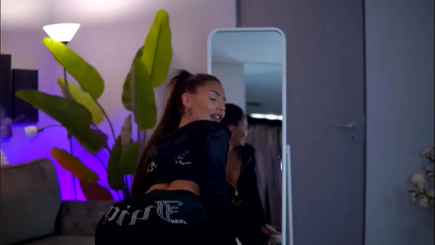 raquellevon Adult Chat January 18, 2026